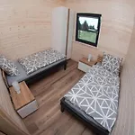 Comfortable Homes Close To The Nyaraló
